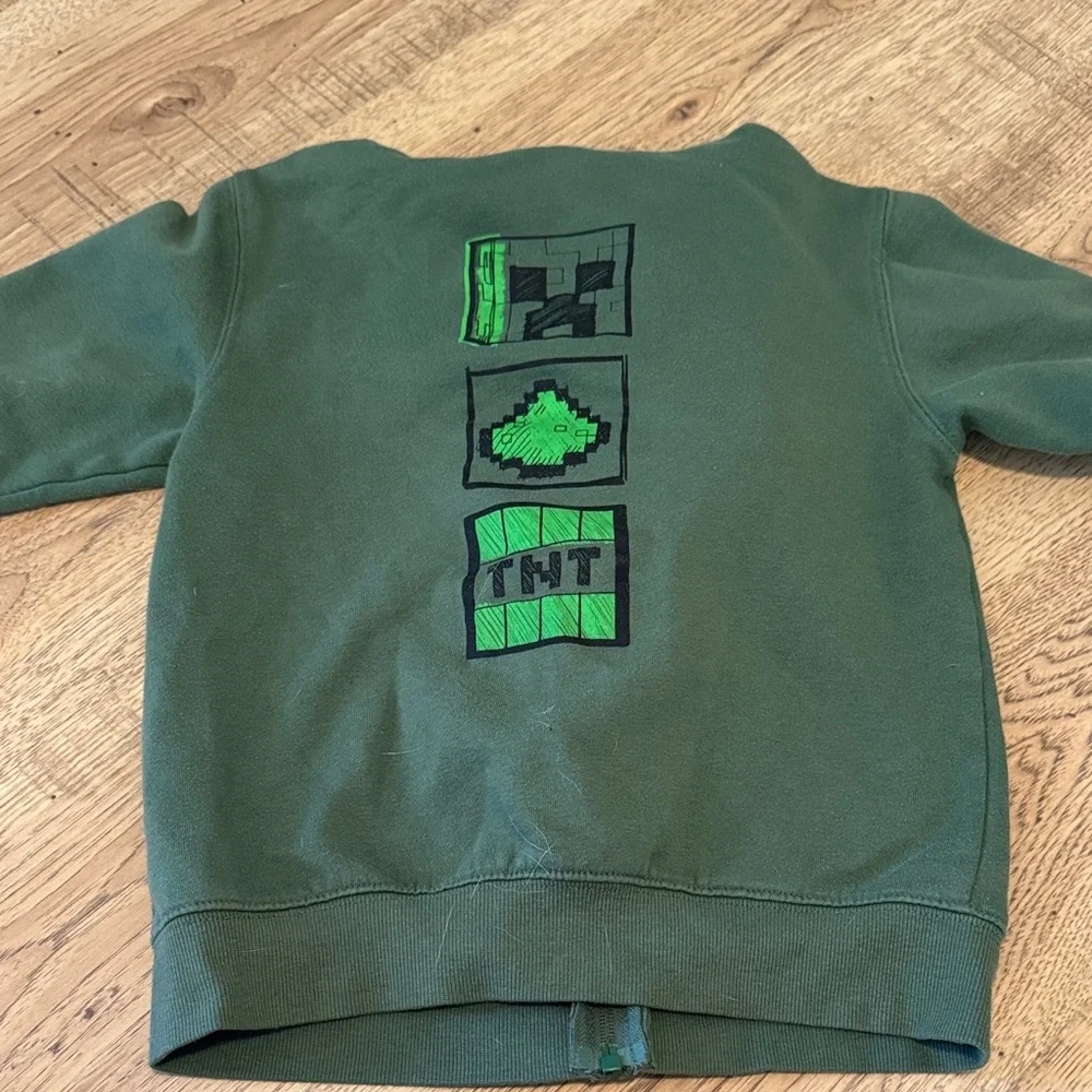 Boys clothing bundle size small - Picture 2 of 8